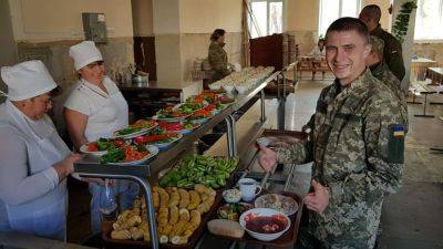 Вакансии в Силах обороны – где повара могут заработать до 125 тысяч в месяц - apostrophe.ua - Украина