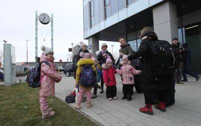 Пятерых детей забрали в странах Европы от выехавших с Харьковщины родителей - objectiv.tv - Австрия - Украина - Германия - Швеция - Ес