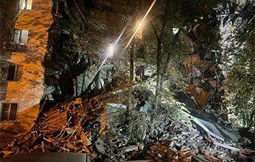 Игорь Бабушкин - В российской Астрахани рухнули два подъезда пятиэтажного дома - charter97.org - Россия - Белоруссия - Астрахань - Минск