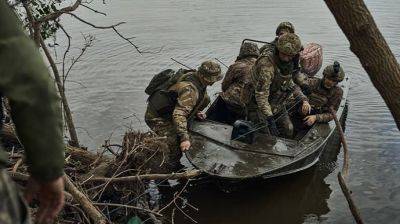 Владимир Зеленский - Зеленский показал украинских воинов на левом берегу Херсонщины - pravda.com.ua - Украина - Херсонская обл.