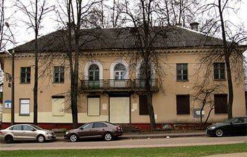 Стало известно, за сколько продали старую двухэтажку в центре Минска - charter97.org - Белоруссия - Минск