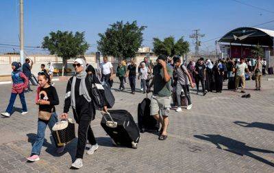 Люди начали выезжать из Сектора Газа - korrespondent.net - Австрия - США - Украина - Англия - Италия - Израиль - Египет - Франция - Япония - Саудовская Аравия - Каир - Иордания