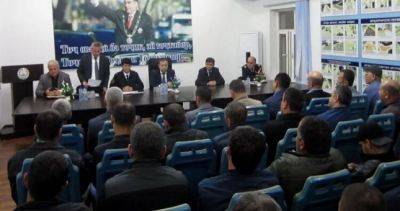 В Душанбе прошло учебное совещание водителей общественного транспорта - dialog.tj - Душанбе