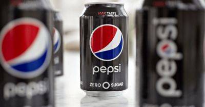"Меня трясет и я потею": любительница Pepsi выпивает по 2 литра каждый день (видео) - focus.ua - Украина