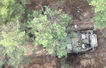 ВСУ показали эффектное уничтожение российских тягачей дронами - charter97.org - Белоруссия