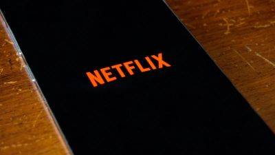 Netflix выделил режиссеру $55 млн на новый сериал, но он потратил часть средств на криптовалюту, акции и авто - minfin.com.ua - США - Украина - New York