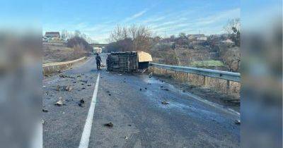 Ford - Четыре человека погибли в крупном ДТП в Винницкой области (фото) - fakty.ua - Украина - Винницкая обл.