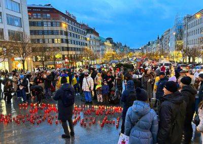 В центре Праги почтили память жертв Голодомора в Украине - vinegret.cz - Россия - Украина - Львов - Чехия - Прага