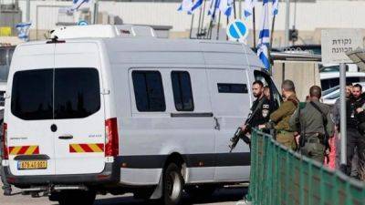 Что известно о палестинских заключенных, освобожденных в обмен на израильских заложников - fokus-vnimaniya.com - Израиль - Палестина - Таиланд - Катар - Reuters