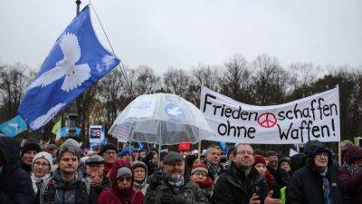 Борис Писториус - Левые политики организовали в Берлине демонстрацию за мир - svoboda.org - Россия - Украина - Израиль - Германия - Берлин