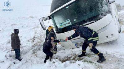 Непогода в Украине: в Одесской области много ДТП, на Полтавщине более 400 н.п. без света - pravda.com.ua - Украина - Одесса - Одесская обл.