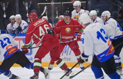 Drużyna hokejowa Prezydenta Białorusi odniosła drugie zwycięstwo w nowym sezonie - belarus24.by - Белоруссия