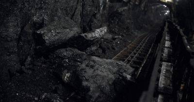 70 шахтеров оказались заблокированными под землей из-за обстрелов, - Минэнерго - dsnews.ua - Украина - Донецкая обл.