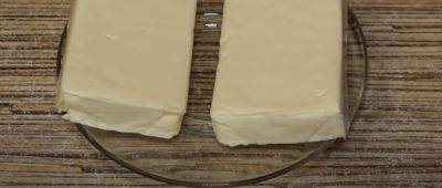 Это пригодится каждой хозяйке: как натереть плавленый сыр на терке, чтобы он не прилипал - hyser.com.ua - Россия - Украина