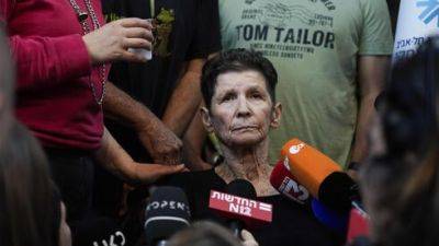 Амит Сегаль - Бывшая заложница о разговоре с Синваром в туннеле: "Я спросила, как ему не стыдно" - vesty.co.il - Израиль
