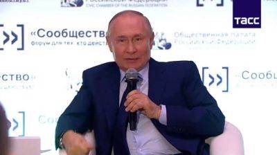 Владимир Путин - Путин вновь заявил, что Украины не существовало, а "расчехлить автомат" его вынудили - pravda.com.ua - Россия - Украина