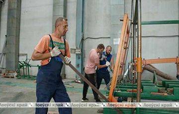 «Работники на нашем комбинате перешептываются» - charter97.org - Белоруссия