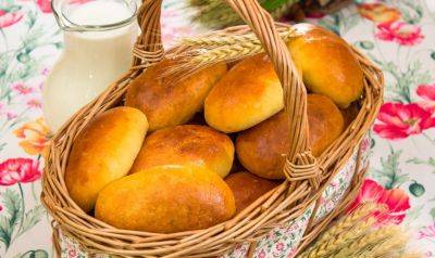Их будут расхватывать двумя руками: рецепт пирожков с цветной капустой и сыром - hyser.com.ua - Украина