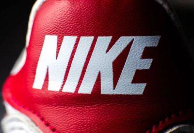 Nike будет судиться с New Balance и Skechers за свою технологию кроссовок - minfin.com.ua - Украина - Бостон - Лос-Анджелес - шт. Калифорния - шт. Массачусетс - штат Орегон