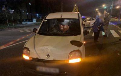 В Киеве водитель сбил военную на блокпосту - korrespondent.net - Украина - Киев - район Деснянский