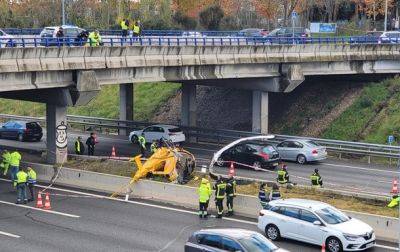 В Мадриде вертолет сбил авто и упал на трассу - korrespondent.net - США - Украина - Италия - Испания - Мадрид - Madrid