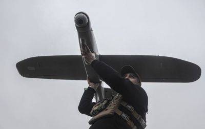 Аэроразведчики 28 ОМБр получили внедорожник от читателей Корреспондент.net - korrespondent.net - Россия - Украина