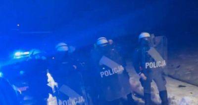 Польская полиция пыталась разогнать перевозчиков, которые снова перекрыли границу в Украину - cxid.info - Украина - Польша - Дорогуск - Блокада