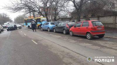 В Одессе столкнулись шесть автомобилей: пострадал водитель | Новости Одессы - odessa-life.od.ua - Украина - Одесса - Одесская обл.