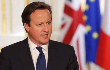 Дэвид Кэмерон - Глава МИД Британии приютил семью украинских беженцев - charter97.org - Украина - Англия - Белоруссия