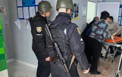 Депутат підірвав гранати на сесії сільради: 26 поранених - real-vin.com - Украина