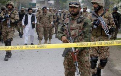 В Пакистане боевики напали на полицейский участок и армейские посты - korrespondent.net - Украина - Афганистан - Пакистан - Нападение
