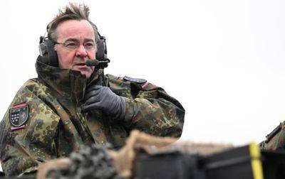 Борис Писториус - ФРГ впервые со времен Второй мировой отправит солдат к границе России - korrespondent.net - Россия - Украина - Германия - Литва