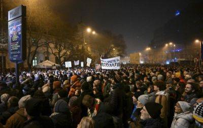 Роберт Фицо - В Словакии тысячи людей вышли на митинги против правительства Фицо - korrespondent.net - Украина - Словакия - Протесты