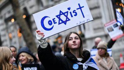 Рост антисемитских и исламофобских настроений в Европе - ru.euronews.com - Англия - Израиль - Лондон - Германия - Франция