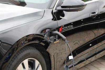В Германии автопроизводители будут предоставлять покупателям электромобилей собственные субсидии - minfin.com.ua - Украина - Германия