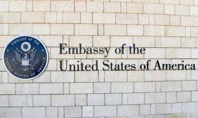 Посольство США прокомментировало депортацию почти 120 граждан Узбекистана из Америки - podrobno.uz - США - Узбекистан - Мексика - Ташкент