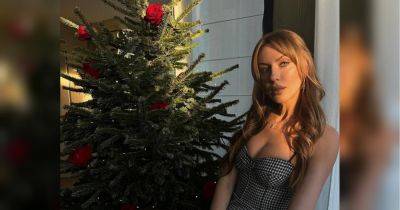 Алеся Никитюк - Леся Никитюк удивила оригинальным дизайном новогодней елки - fakty.ua - Украина