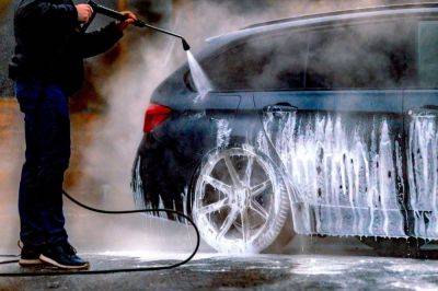 Многие до сих пор ломают голову: нужно ли мыть машину зимой или лучше этого не делать. Что следует знать - hyser.com.ua - Украина
