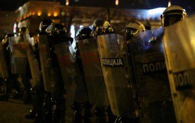 Александр Вучич - Полиция Белграда применила против протестующих слезоточивый газ - korrespondent.net - Украина - Сербия - Белград - Белгород - Протесты