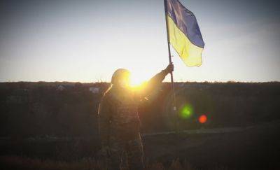 Даже на фронте чтят традиции: украинские защитники трогательно спели легендарную колядку - видео - hyser.com.ua - Украина