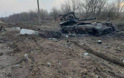 Андрей Цаплиенко - Украинские артиллеристы уничтожили два вражеских Т-72 - korrespondent.net - Россия - Украина