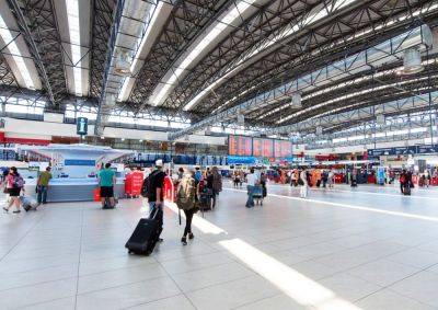 Пражский аэропорт назвал самые популярные направления в ноябре - vinegret.cz - Англия - Италия - Испания - Чехия - Прага