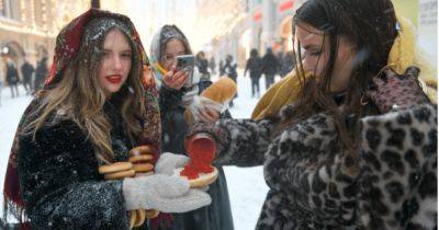 Более четверти россиян не хватает денег даже на одежду и обувь, — опрос - focus.ua - Россия - Украина - Россияне