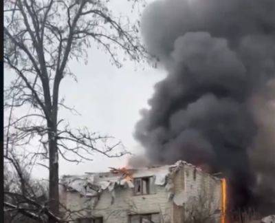 "Документы все сгорели, сейчас БК начнут взрываться": Оккупанты показали результат удара по их расположению в Кременной - vchaspik.ua - Россия - Украина