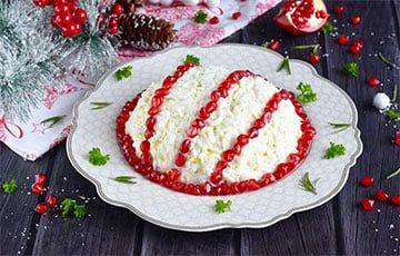 Как приготовить роскошный салат на Новый год «Бусины на снегу» - charter97.org - Белоруссия