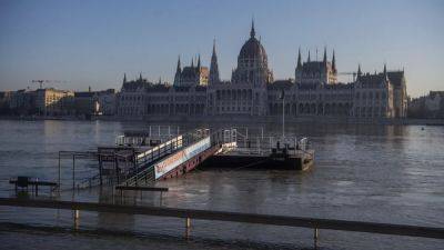 Риск наводнений в ряде стран Европы остаётся высоким - ru.euronews.com - Германия - Литва - Будапешт - Голландия