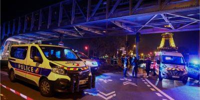 Жеральд Дарманен - Элизабет Борн - Теракт в центре Парижа: один человек погиб, двое получили ранения - nv.ua - Украина - Германия - Франция - Париж