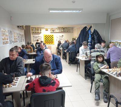 Новогодние шахматы в Гаргждай - obzor.lt - Литва
