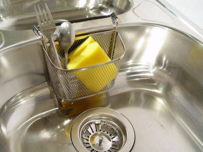 Будет блестеть, как хрусталь: простое средство, которое поможет отмыть раковину из нержавейки - hyser.com.ua - Украина