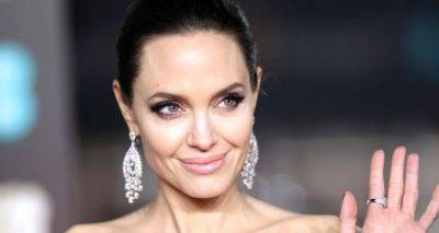 Анджелина Джоли - Брэд Питт - Анджелина Джоли планирует завершить карьеру. В чем причина? - cxid.info - Камбоджа - Лос-Анджелес
